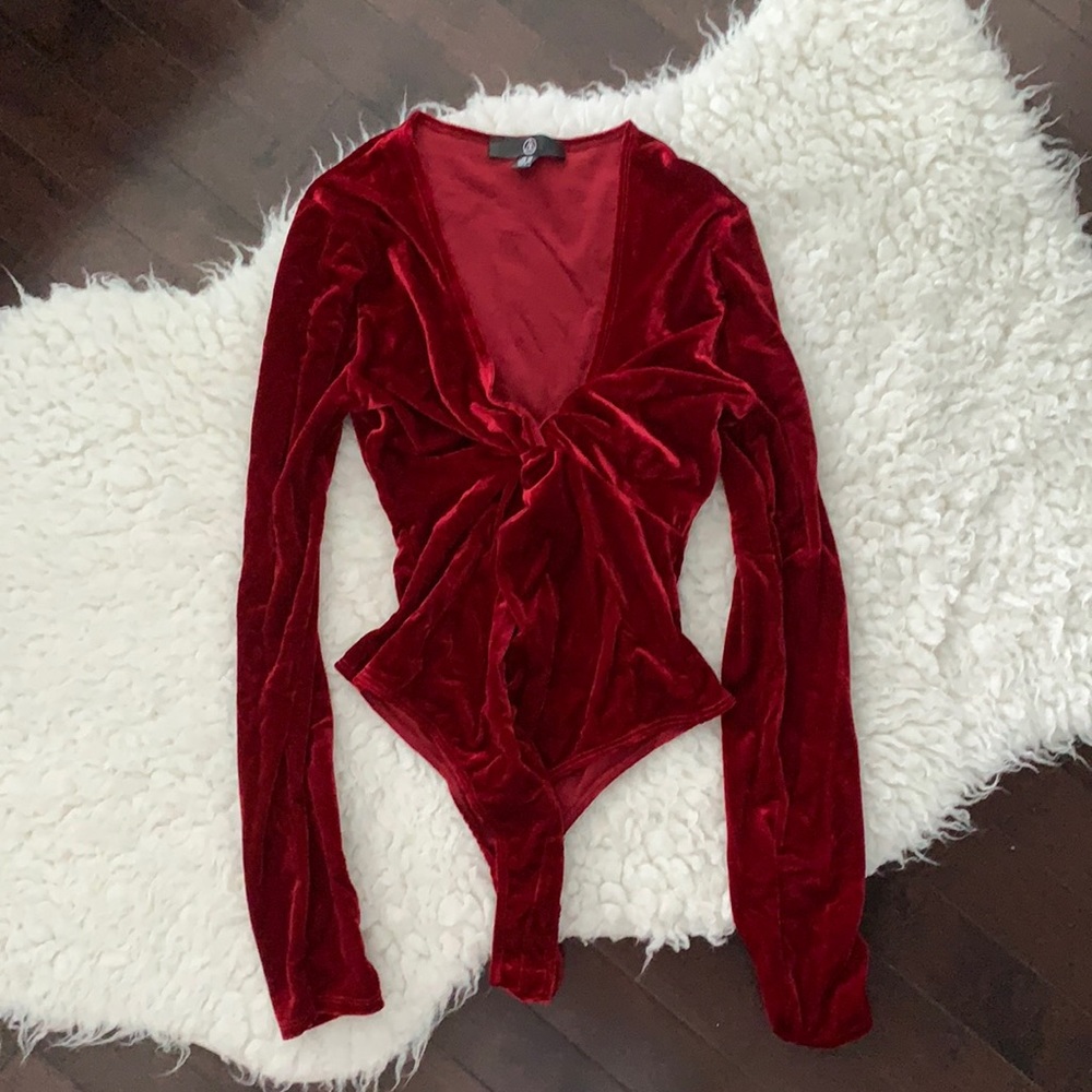 Missguided Deep V Velvet Bodysuit